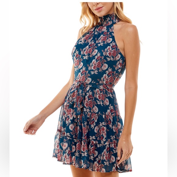 trixxi juniors sleeveless fit flare dress Amazon.com: Trixxi Womens Juniors Floral Sleeveless Fit & Flare Dress Black 1 : Clothing, Shoes & Jewelry